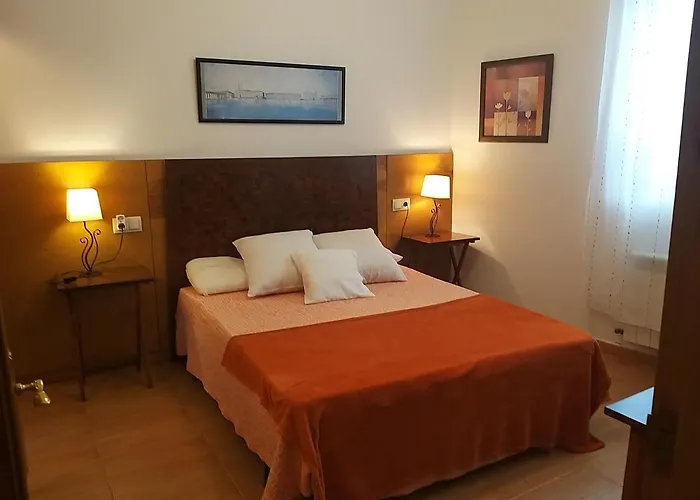 Apartamento Con Pequeno Jardin En El Centro